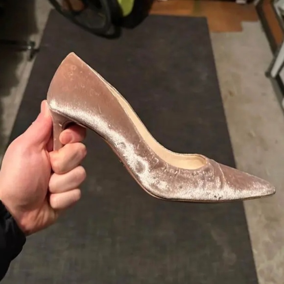 Prada Nude Heels - Picture 1 of 3